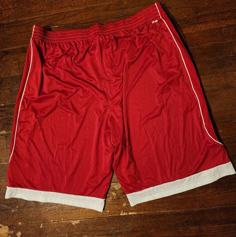 Adidas Mens Sz 4XL Shorts - Picture 3 of 7